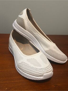 easy spirt Lightweight Glitz White knit with silver grey Slip-On Walking Shoes9W